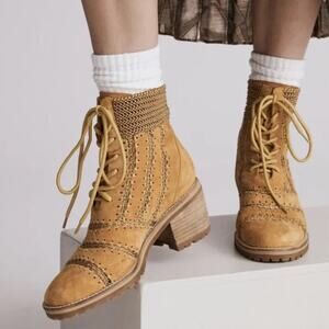 Anthropologie | Silent D Bestie Bootie